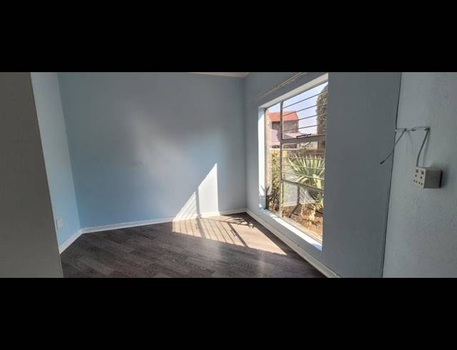 3 BEDROOM SIMPLEX FOR SALE IN LIEFDE EN VREDE